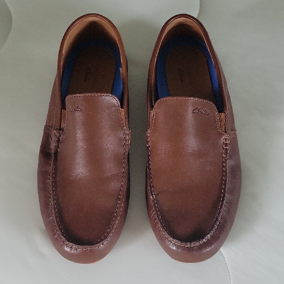 Clarks Other - CLARKS MARKMAN PLAIN LOAFERS  11 DARK TAN